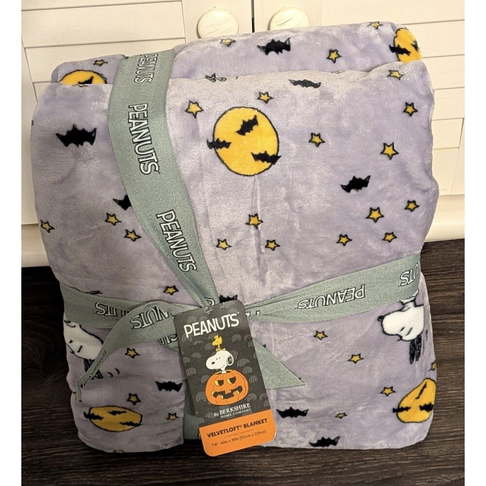Berkshire Fall Twin Blanket Halloween Snoopy Woodstock Fall Peanuts 60x90 NWT
